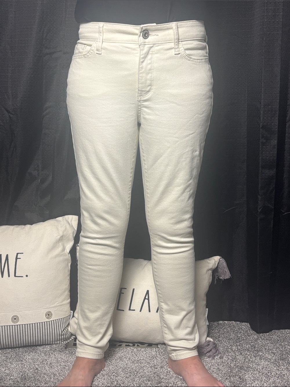 St. John's Bay Cream Skinny Jeans